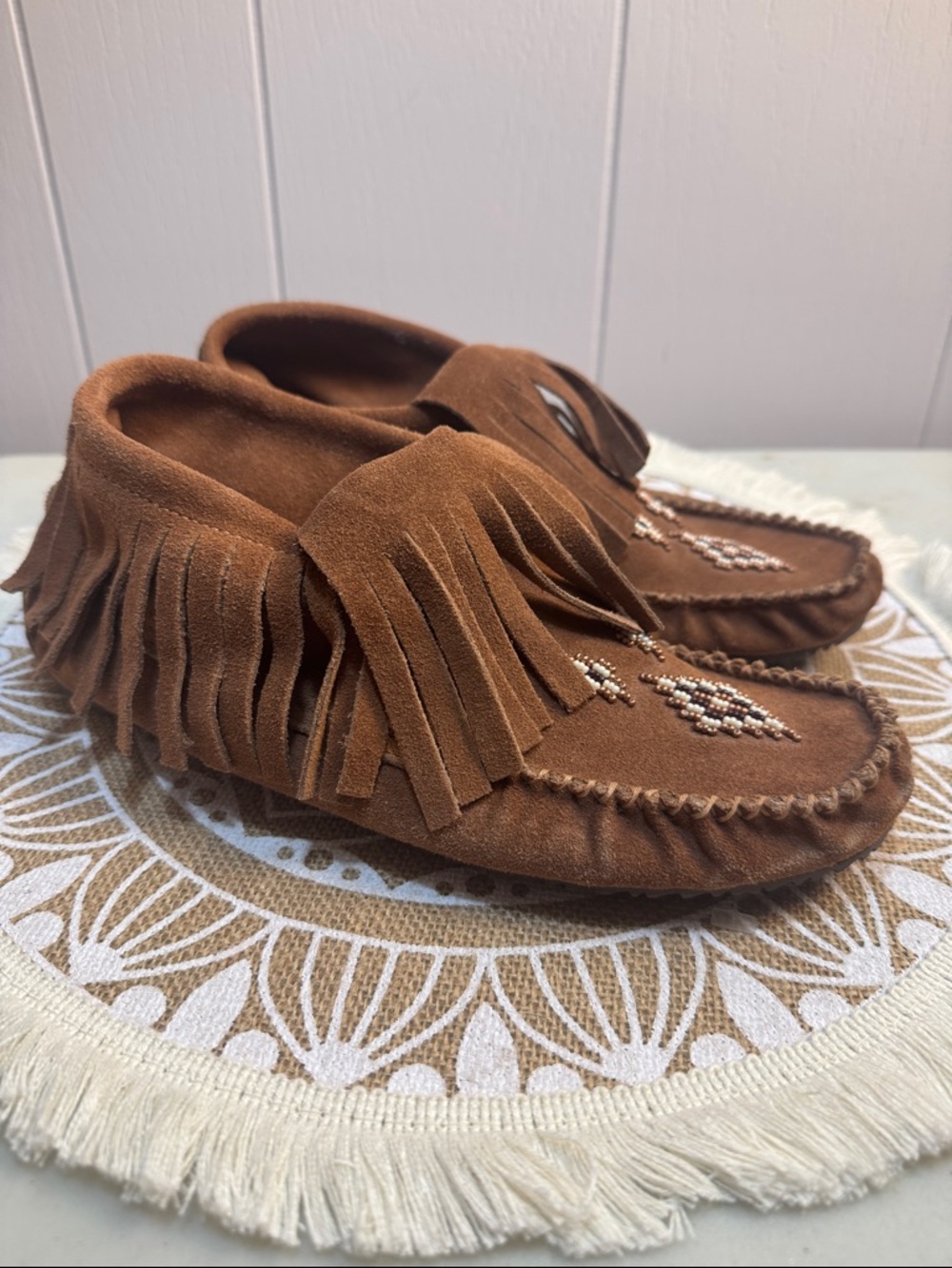MANITOBAH MUKLUKS Women's Beaded Moccasin Booties SUEDE LEATHER Brown Size 8